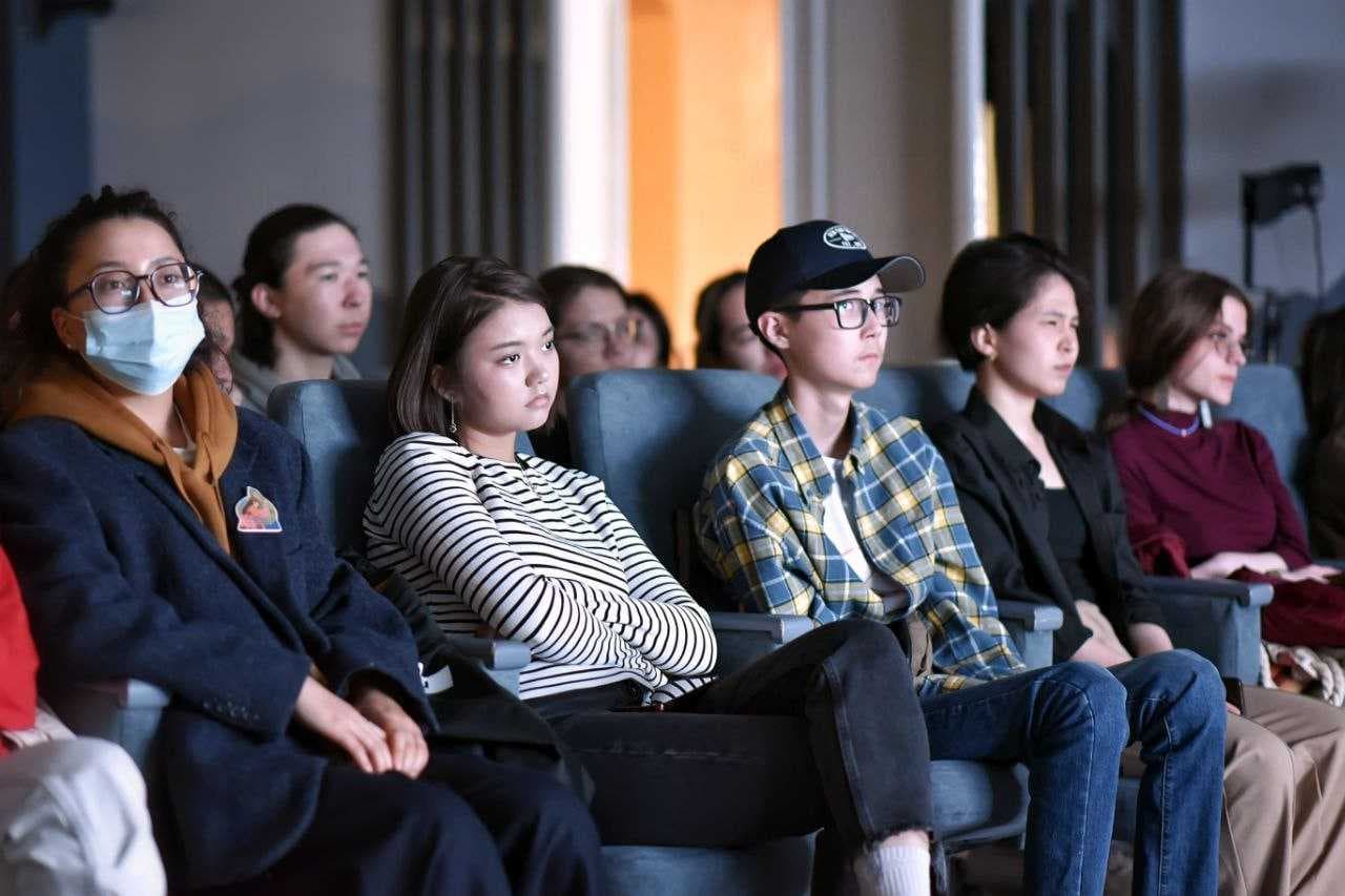On May 14, 2023, the Higher School of Natural Sciences, together with partners, organized a screening of environmental films as part of the Urbanitarium Ast program. — 3