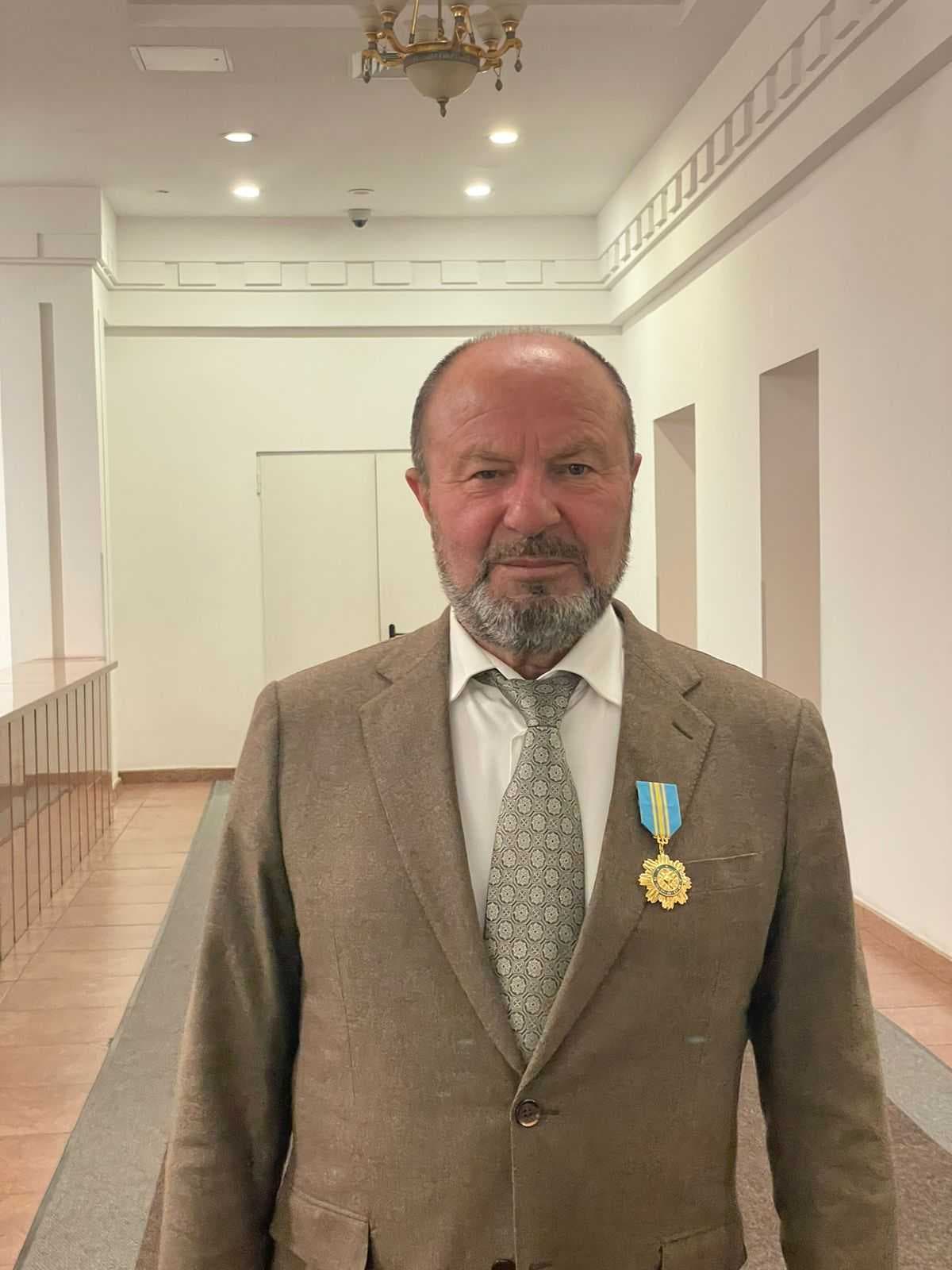 ПРОФЕССОР ВШП УДОСТОЕН ГОСУДАРСТВЕННОЙ НАГРАДОЙ ОРДЕНОМ «ПАРАСАТ» — 1
