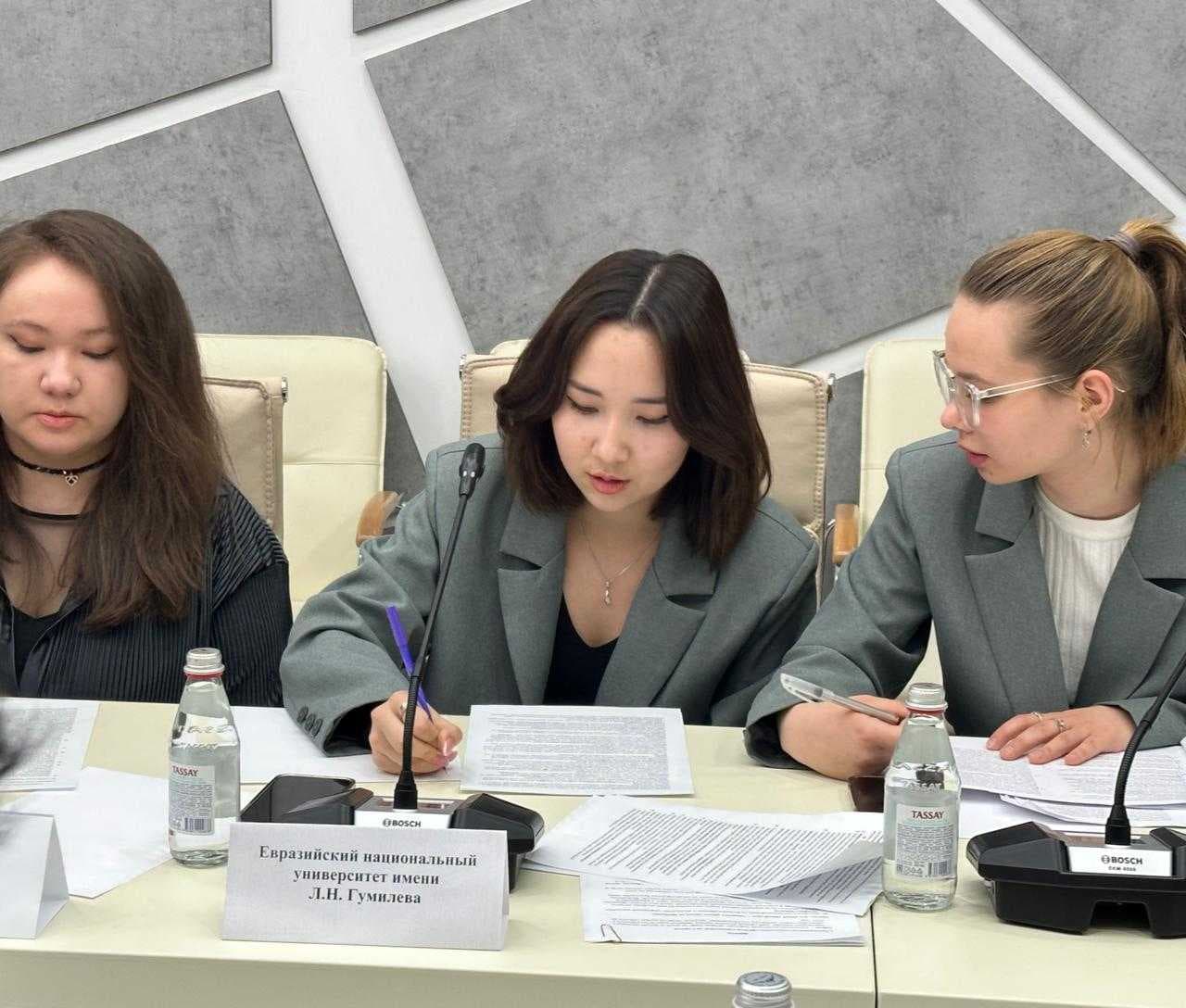 The first interuniversity environmental debate! — 3