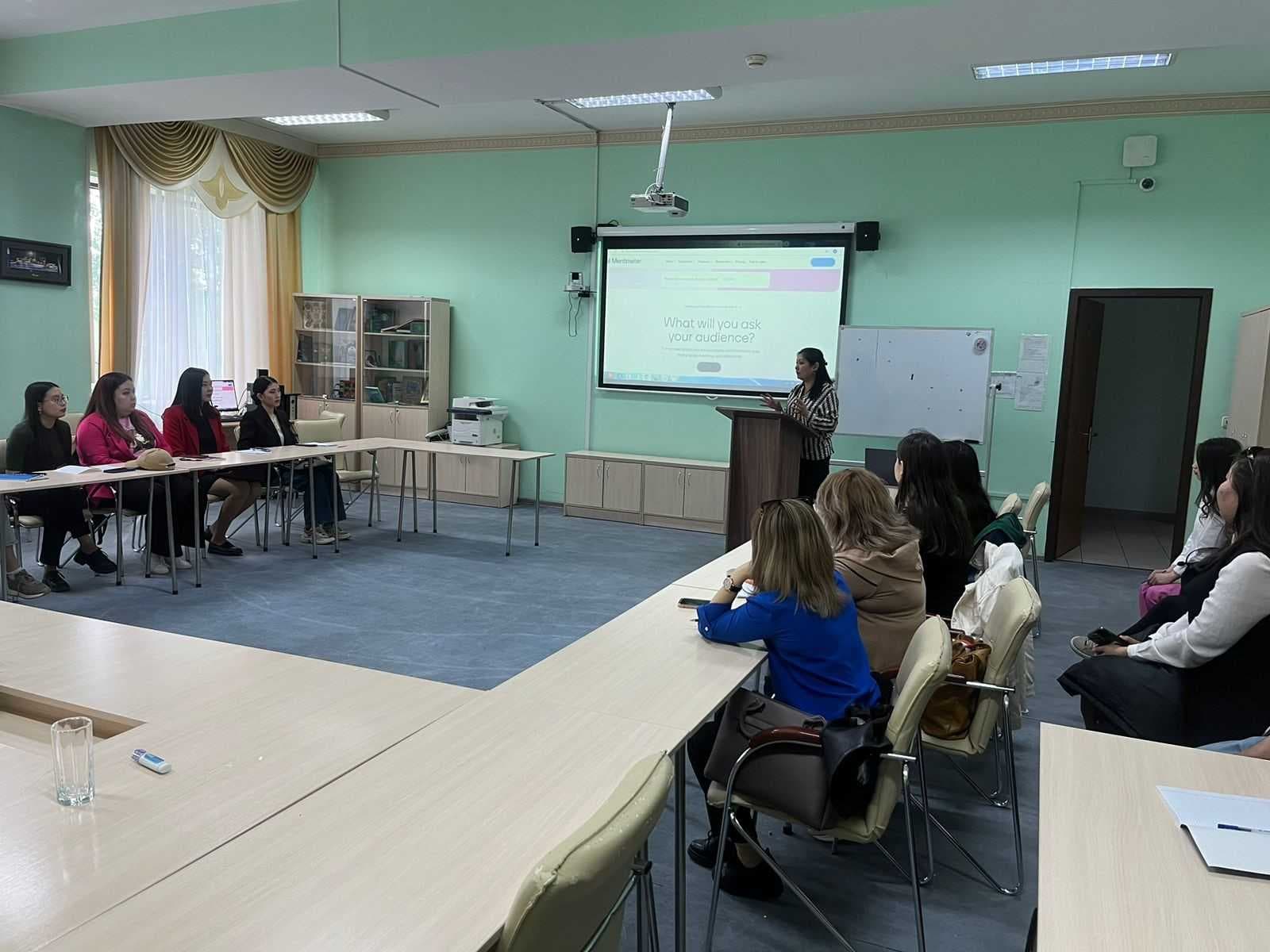 Л.Н. Гумилев атындағы Еуразия ұлттық университетінде магистранттарға  арналған ғылыми тағылымдама. — 2