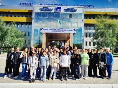 Guests of the Higher School of Art and Design — 1