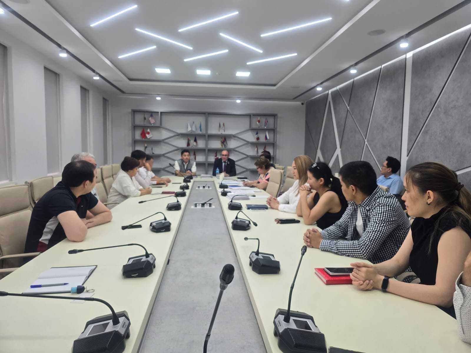 Meeting with the deputy of the Majilis of the Parliament of the Republic of Kazakhstan M. Bashimov — 11