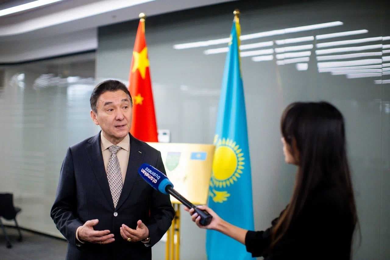 Пекин Тіл және мәдениет университетінің брэнч кампусы Астанада өз есігін ашты! — 1