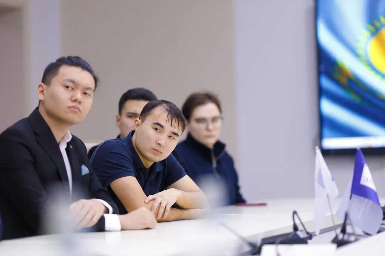 Германия Елшісі Astana International University-де қонақ дәріс өткізді — 7