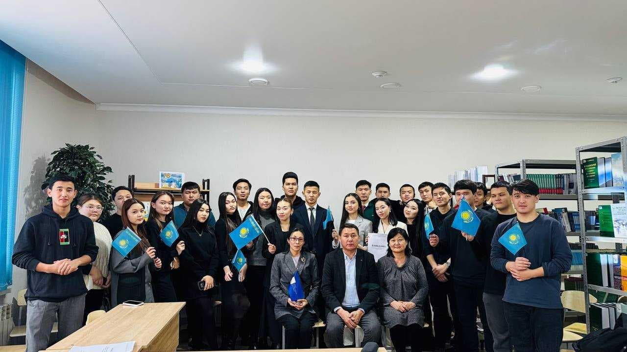 «Тәуелсіз Қазақстанның болашағы білімді жастар» атты дөңгелек үстел — 4