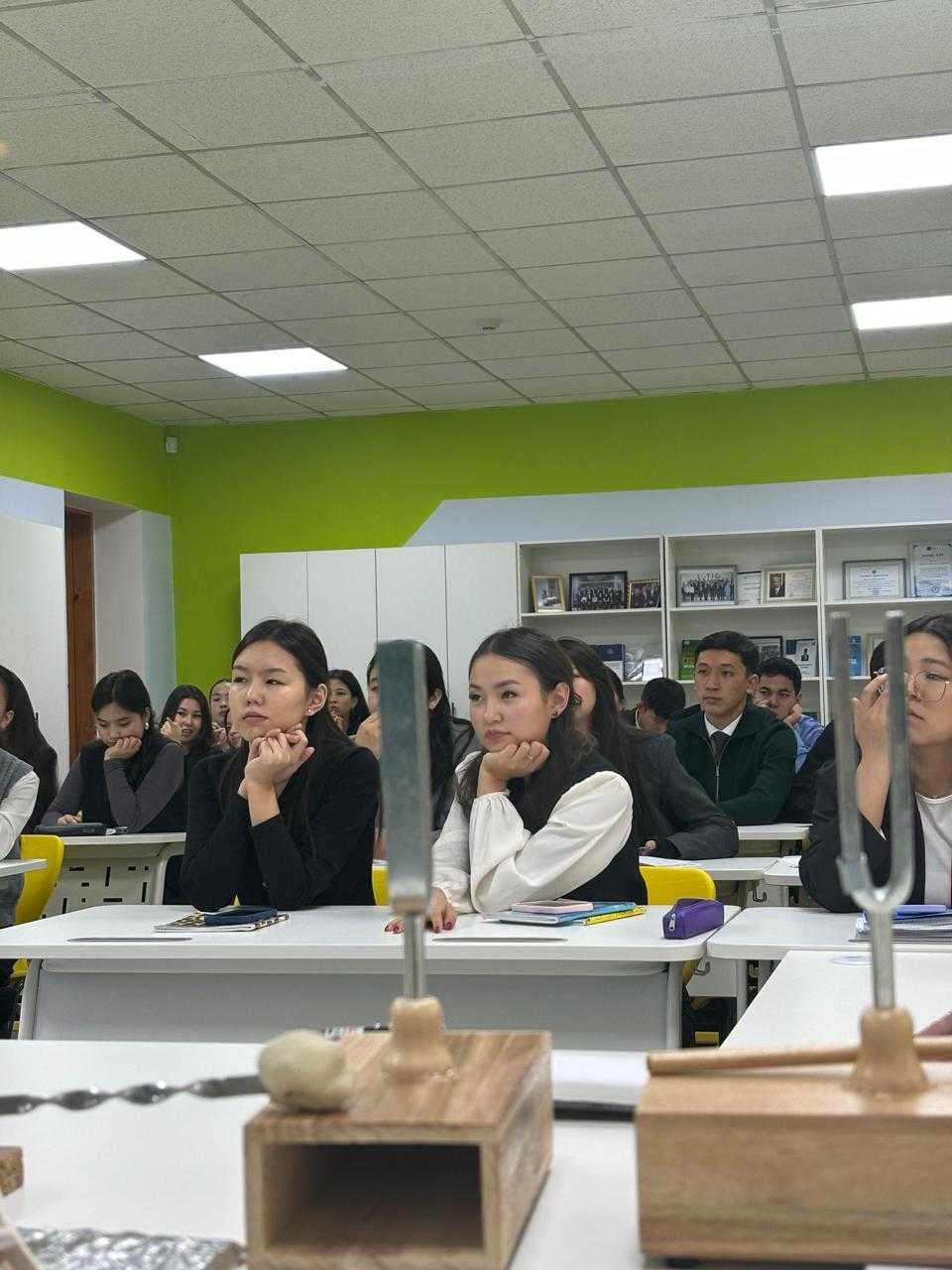 "Journey into the World of Oscillations and Waves": Conference Lesson for Group "Physics-24" — 1