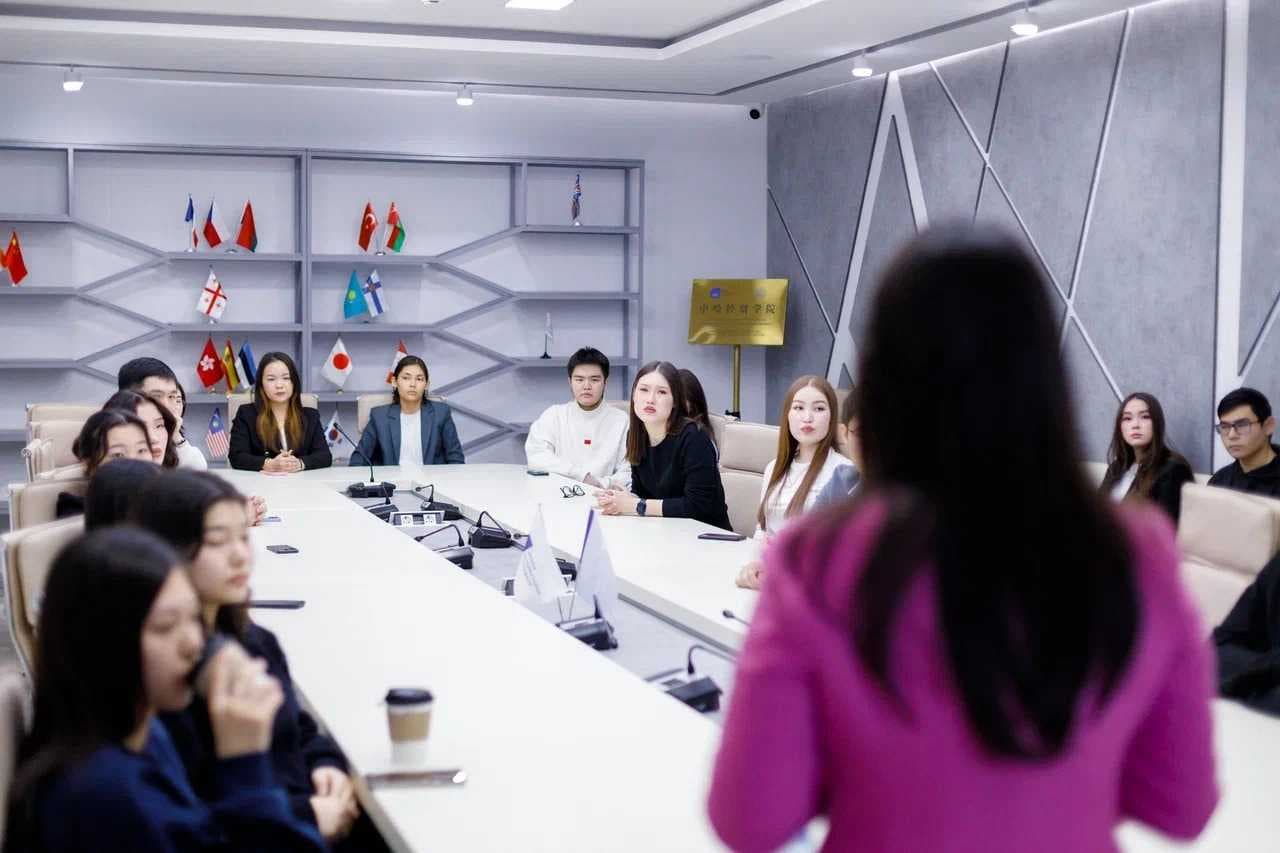Guest Lecture by Diana Alpyssbayeva at AIU: Experience in International Organizations — 2