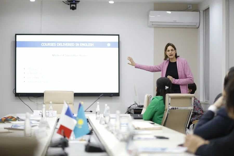 AIU және Université Polytechnique Hauts-de-France: халықаралық ынтымақтастық — 10