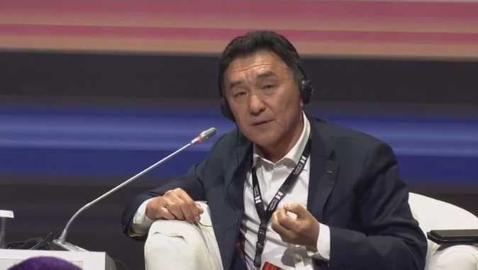 President of AIU Speaks at the Digital Almaty Forum 2025 — 2