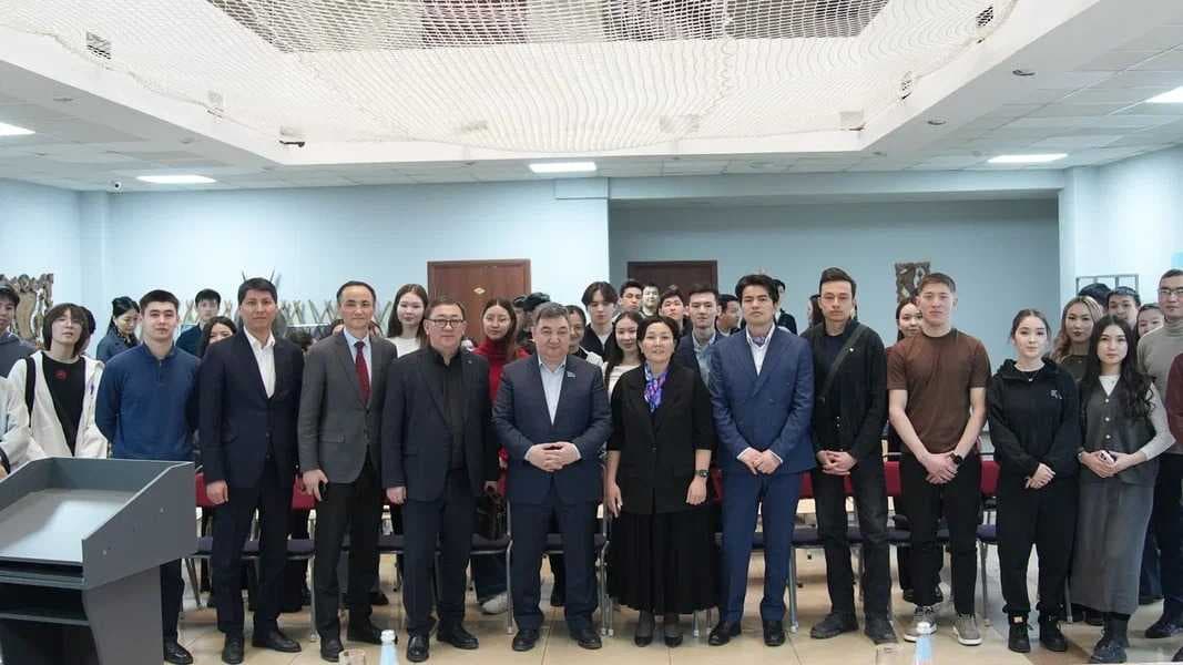 В AIU стартовал республиканский научный семинар: как данные меняют подходы к изучению истории — 4