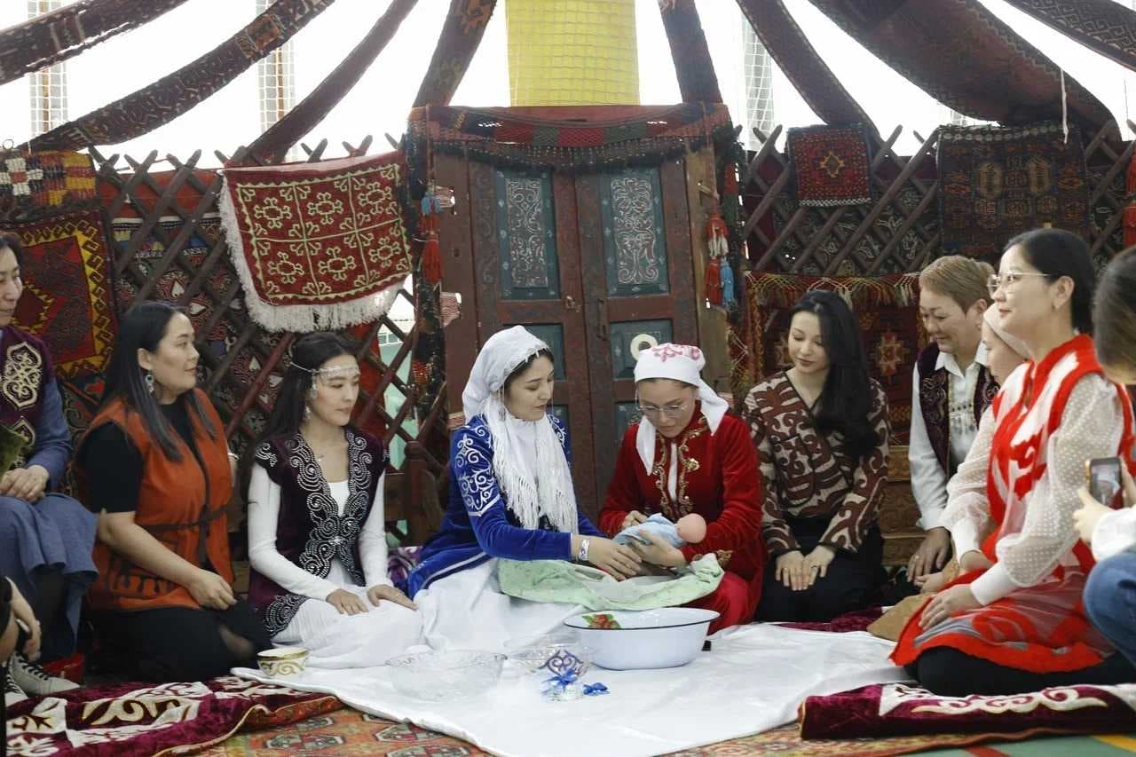 Nauryz Celebration at AIU: A Fusion of Tradition and Unity — 2