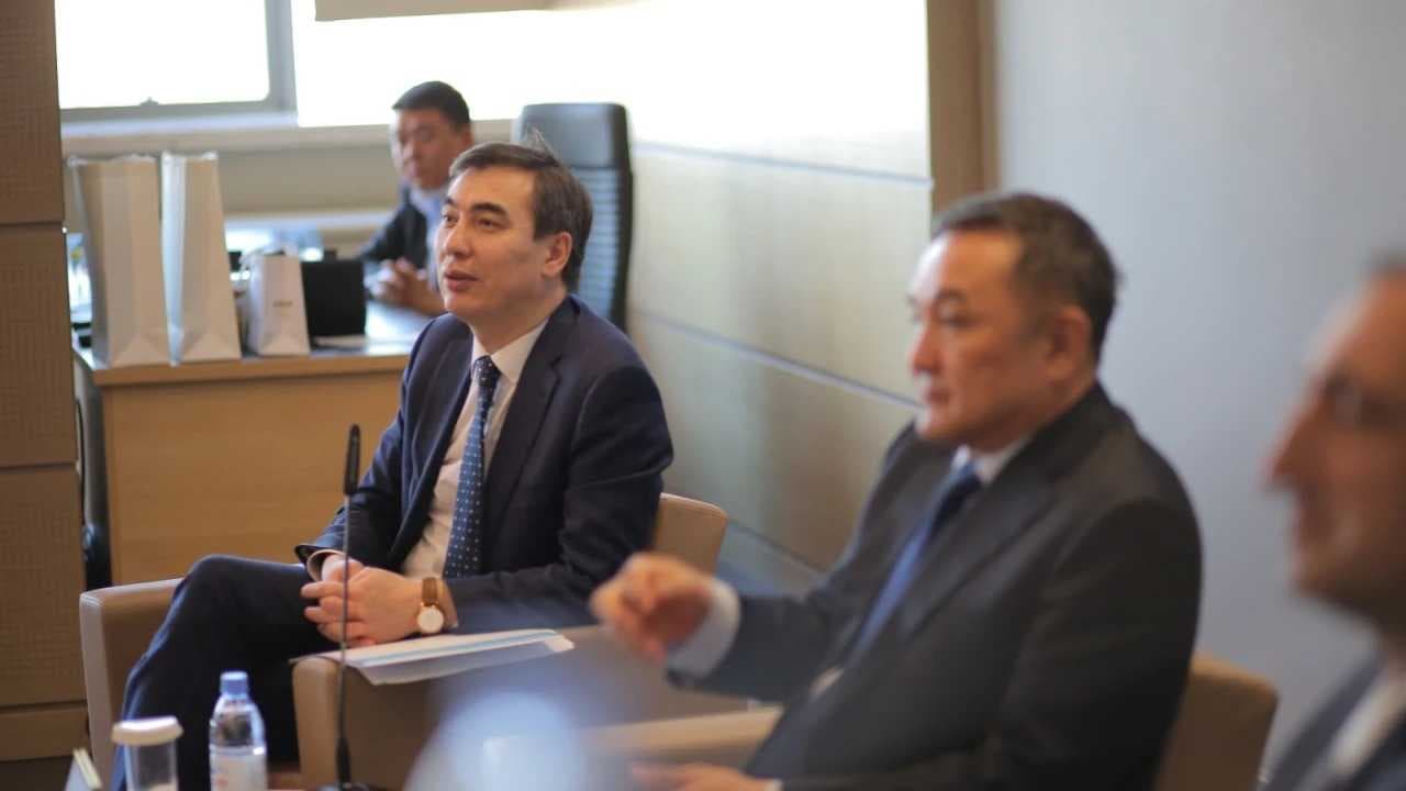 AIU студенттері ғарышкер Айдын Айымбетовпен кездесуге қатысты — 5