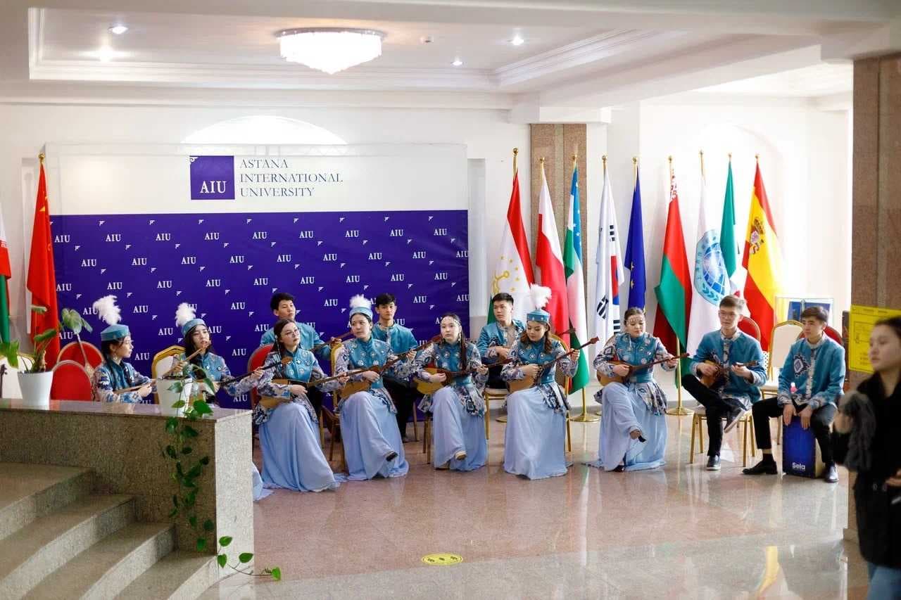 International Scientific and Methodological Seminar "Languages for Special Purposes in the Age of Artificial Intelligence" Held in Astana — 9