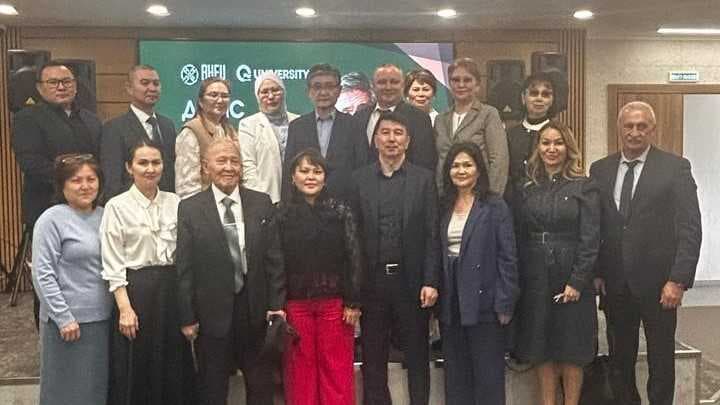 HEADS OF THE GREEN ECONOMY SCHOOL AT HSE COMPLETED A PROFESSIONAL DEVELOPMENT COURSE ON SUSTAINABLE DEVELOPMENT AND GREEN GROWTH — 2