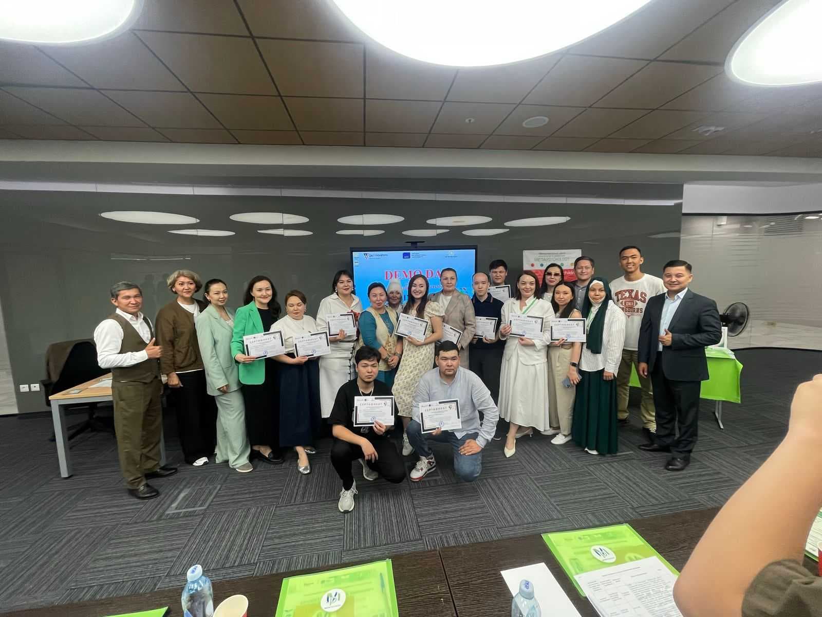 DEMO DAY 2025: КОМАНДАЛАРДЫҢ ЖАҢА ИДЕЯЛАРЫ МЕН СТАРТАПТАРЫ  «AIU BUSINESS INNOVATION» — 2