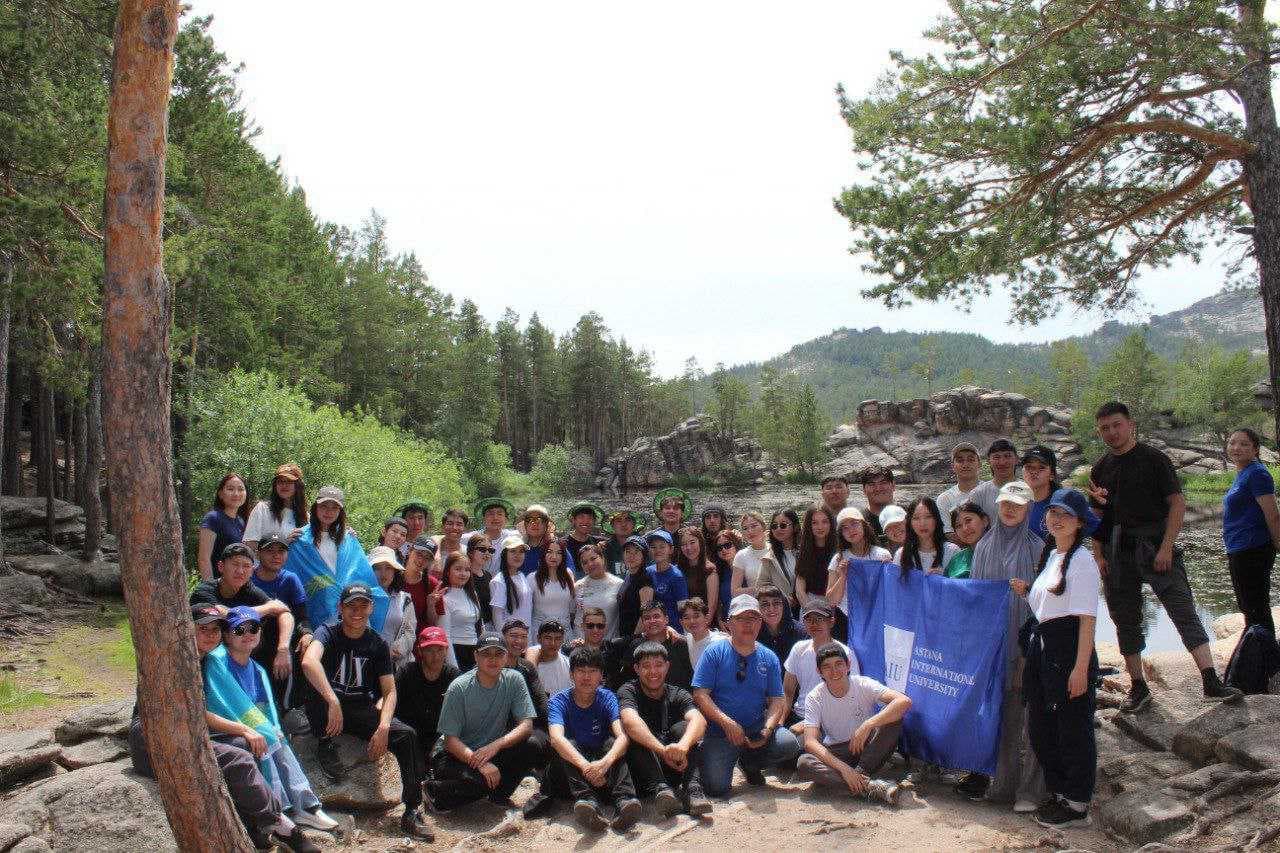 1st-Year Students of the Geography Program Completed a Field  Training at Karkaraly National Park — 2