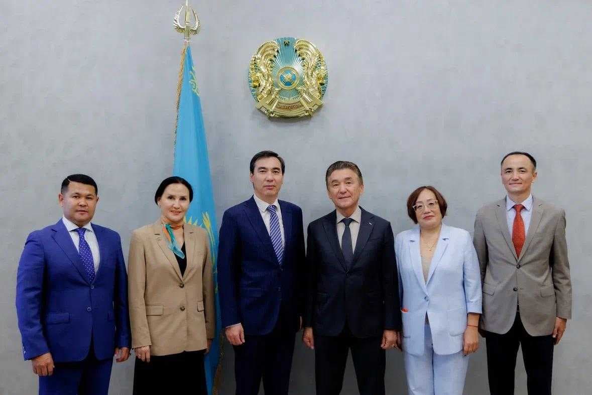 AIU Strengthens Cooperation with the Presidential Center of the Republic of Kazakhstan — 2