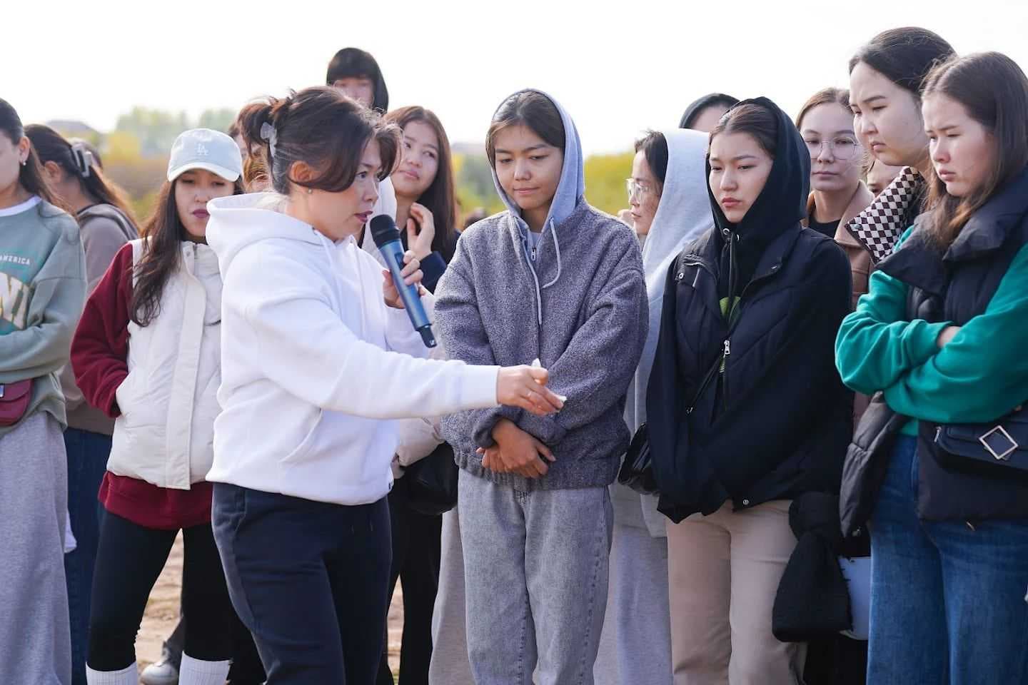 AIU студенттері «World Cleanup Day» Жаһандық экологиялық акциясына қатысты — 2