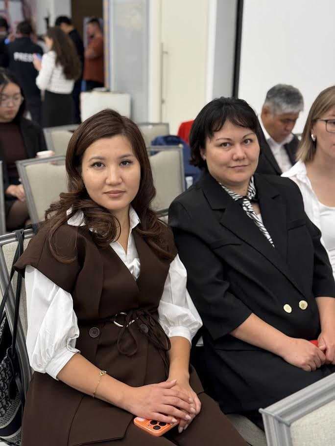 At Astana International University, faculty and students took part in an event dedicated to Clean Air Day. — 2