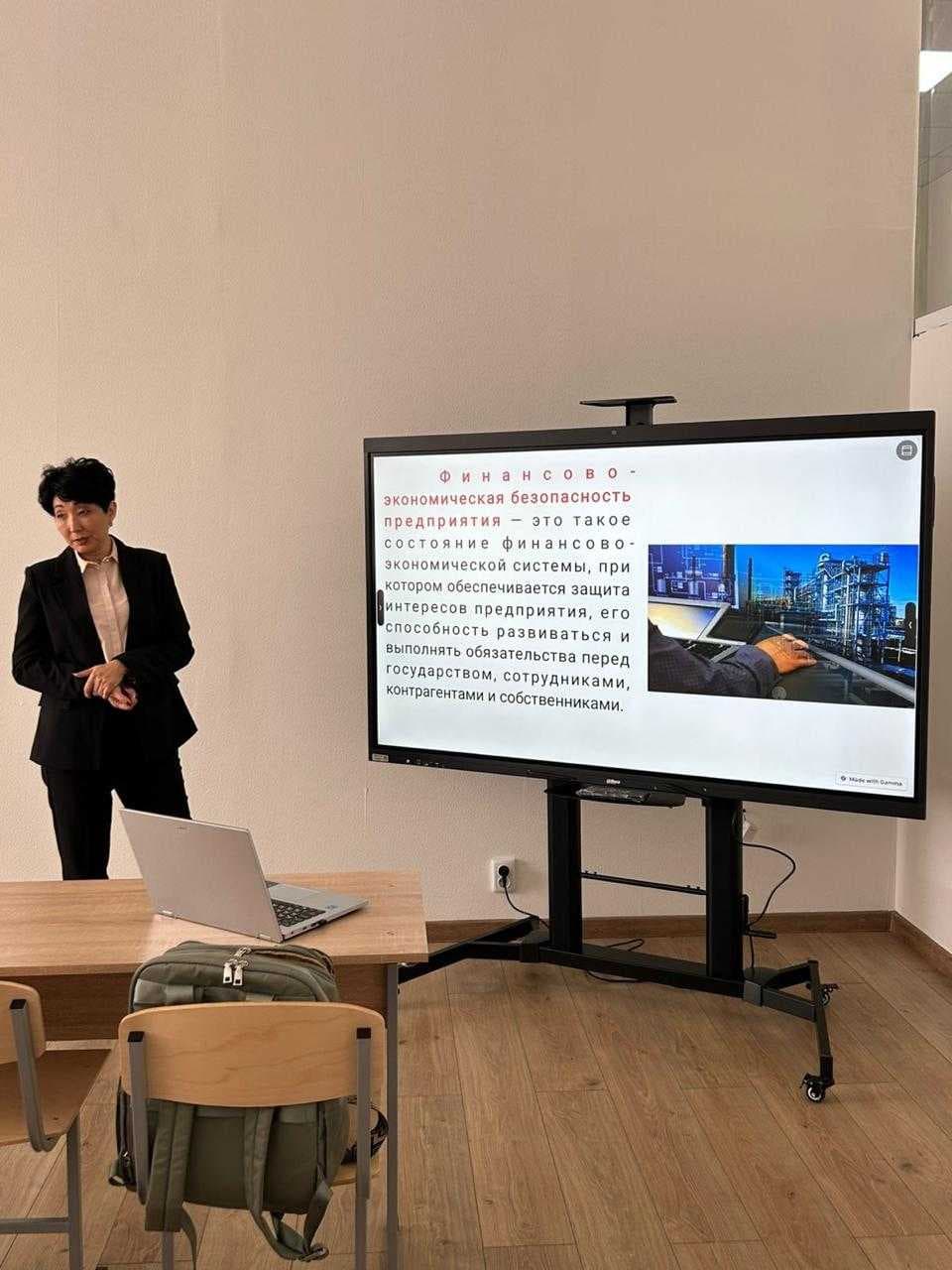ХАЛЫҚАРАЛЫҚ ЫНТЫМАҚТАСТЫҚТЫ НЫҒАЙТУ: AIU ЭКОНОМИКА ЖОҒАРЫ МЕКТЕБІ И.РАЗЗАКОВ АТЫНДАҒЫ ҚМТУ ОҚЫТУШЫЛАРЫН ҒЫЛЫМИ-ПЕДАГОГИКАЛЫҚ ТАҒЫЛЫМДАМАҒА ҚАБЫЛДАДЫ — 6
