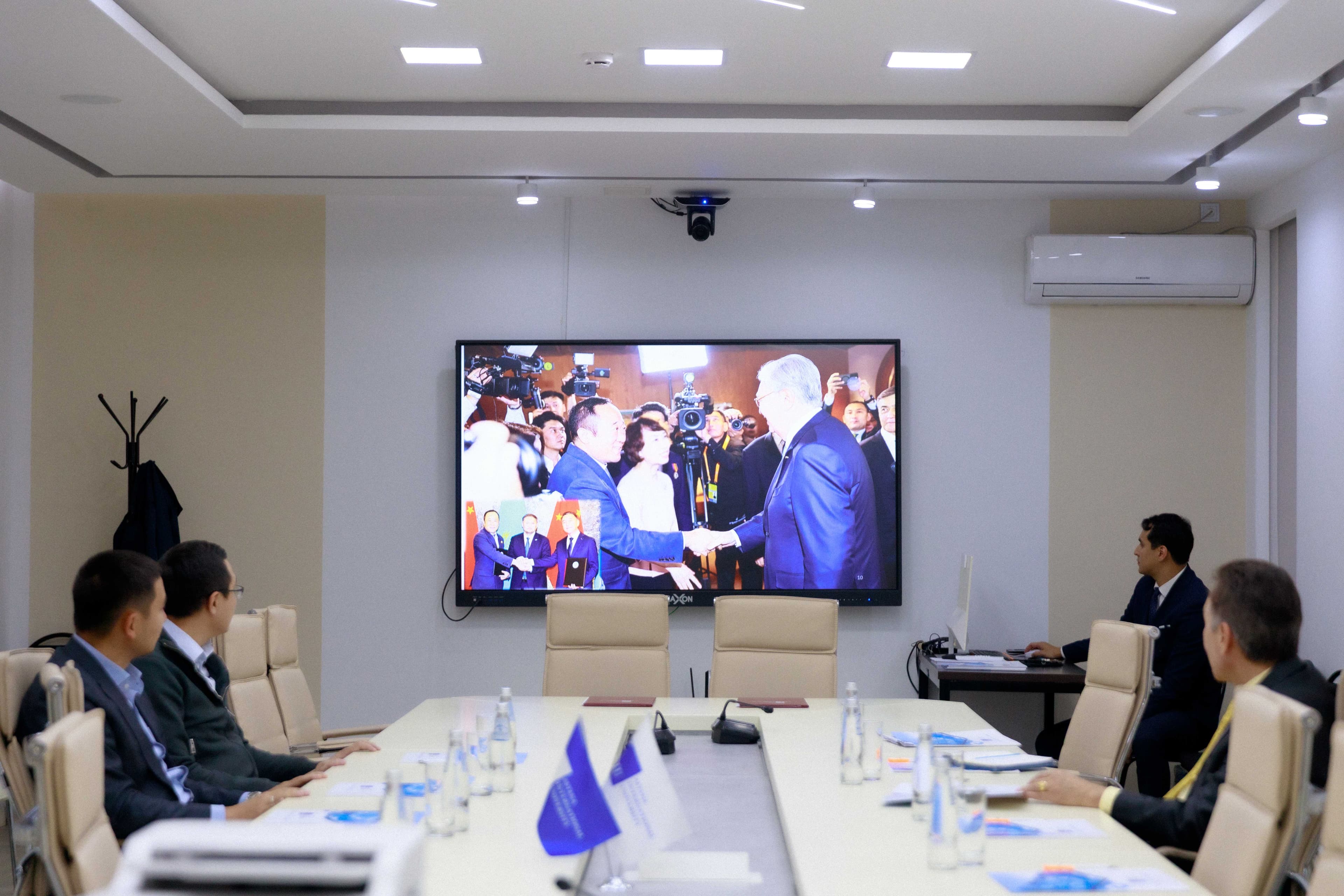 On the Fields of Digital Bridge 2025: AIU Signs Memorandum with JSC NIT — 2