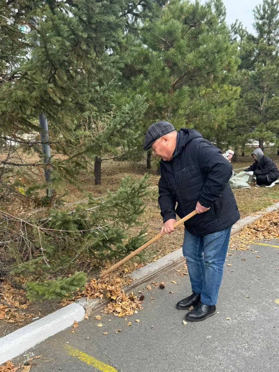 The Astana International University (AIU) held a cleanup day as part of the nationwide Taza Kazakhstan campaign — 2