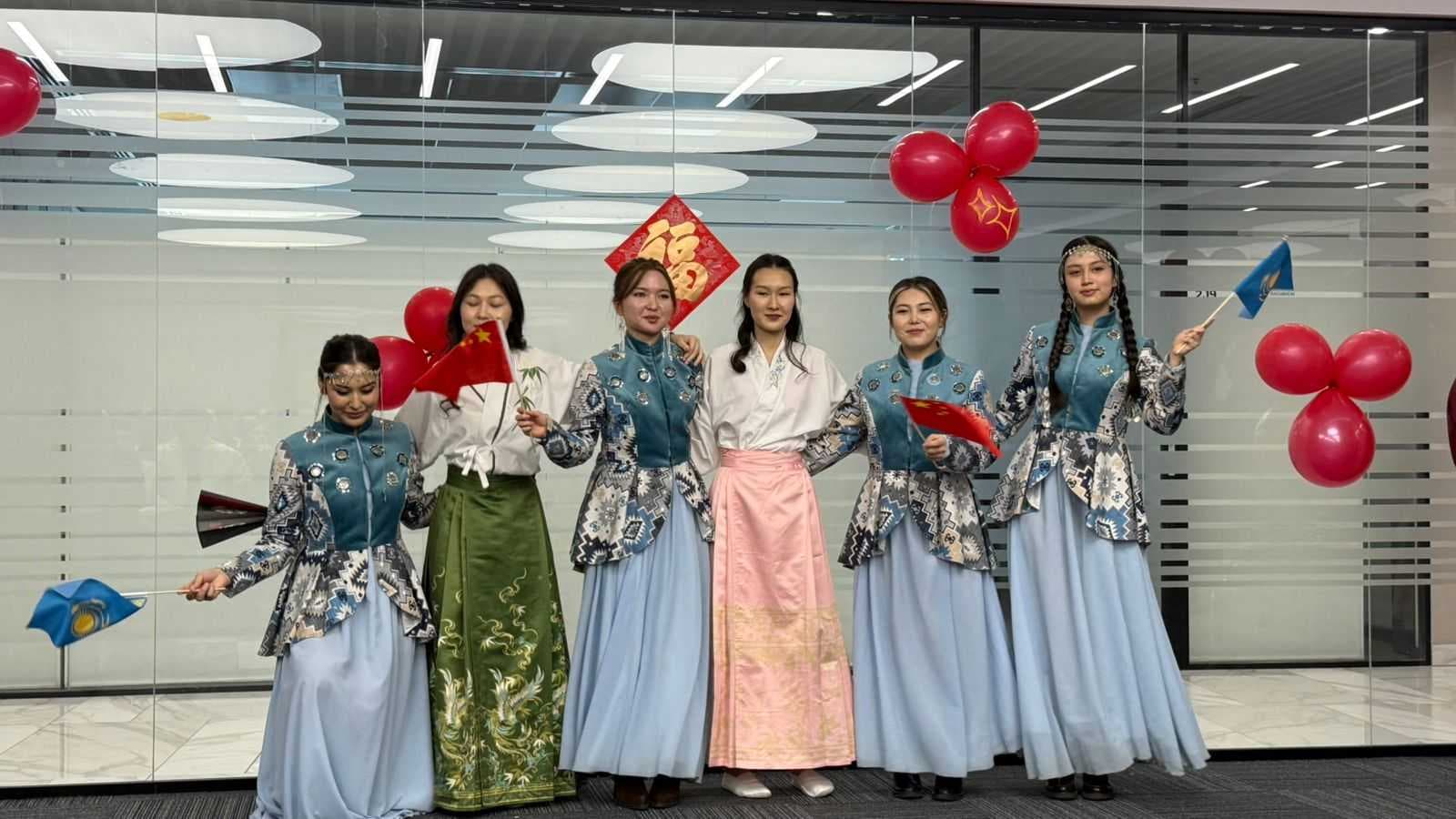 Праздник Чуньцзе в BLCU Kazakhstan: дружба народов и культурное единство — 9