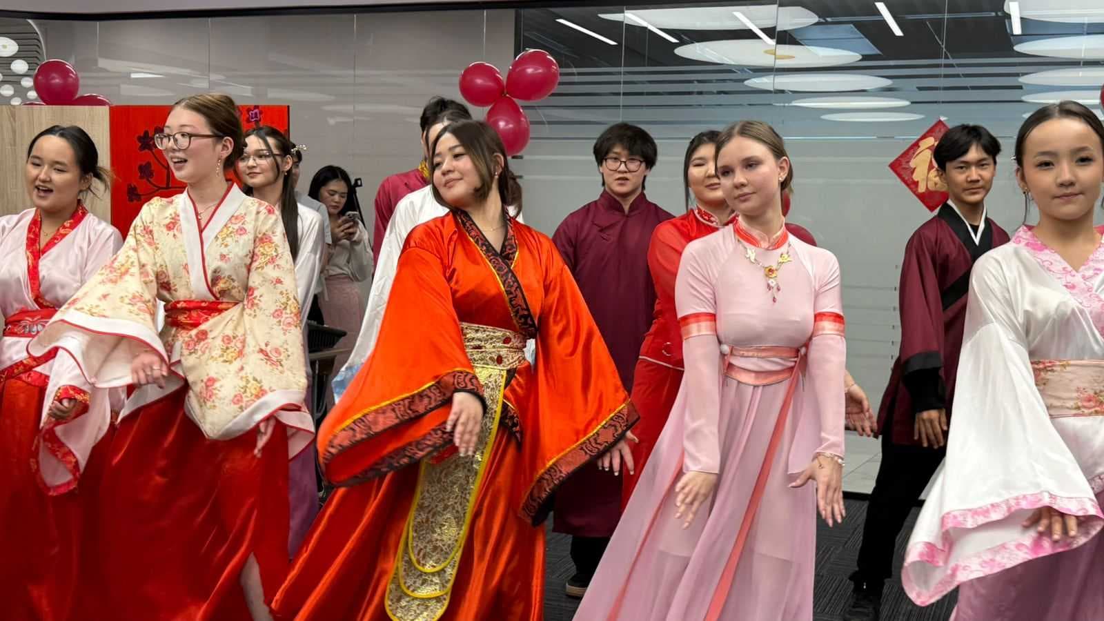 Праздник Чуньцзе в BLCU Kazakhstan: дружба народов и культурное единство — 8