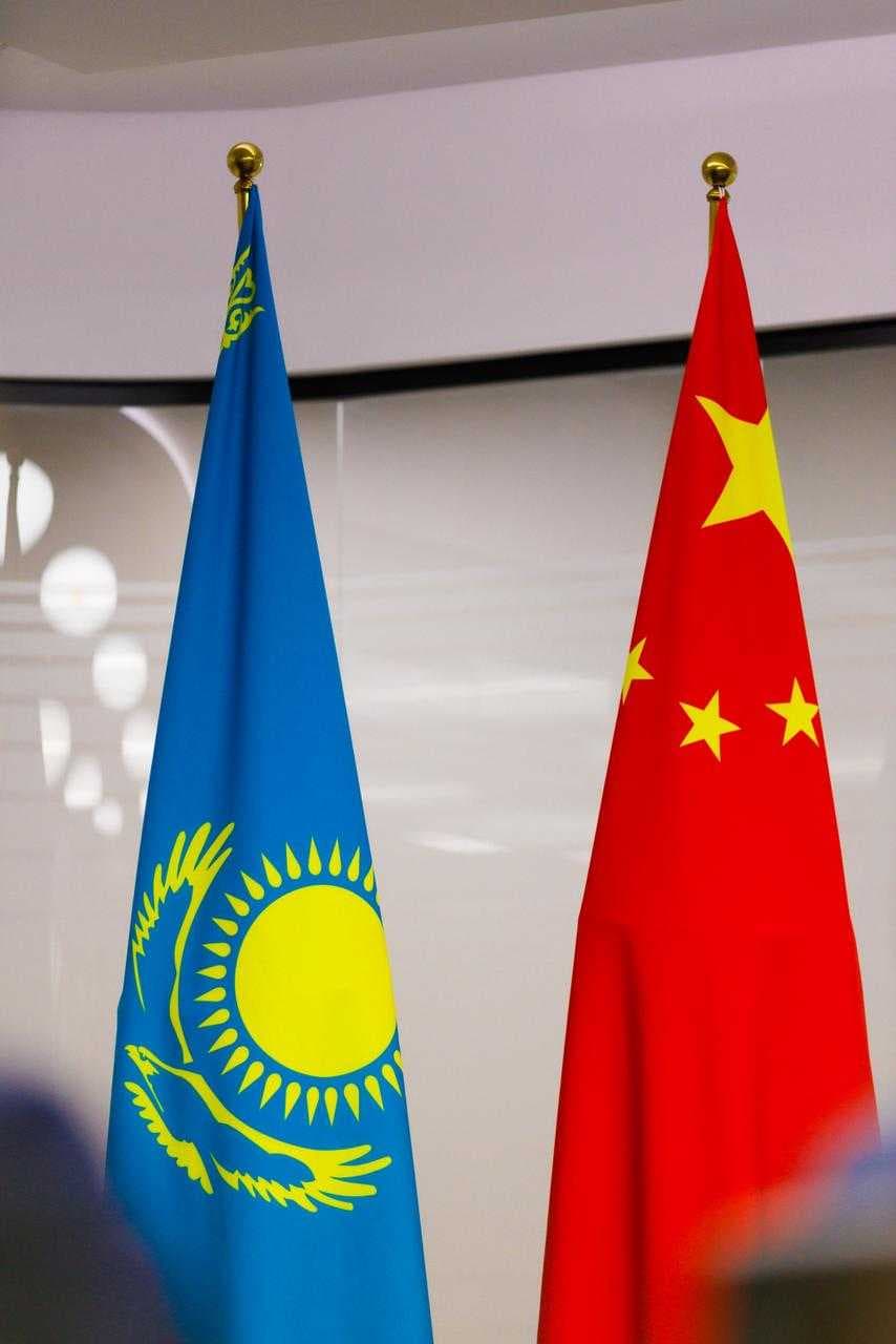 Эхо Шелкового пути: Дружба на кончике кисти — 8