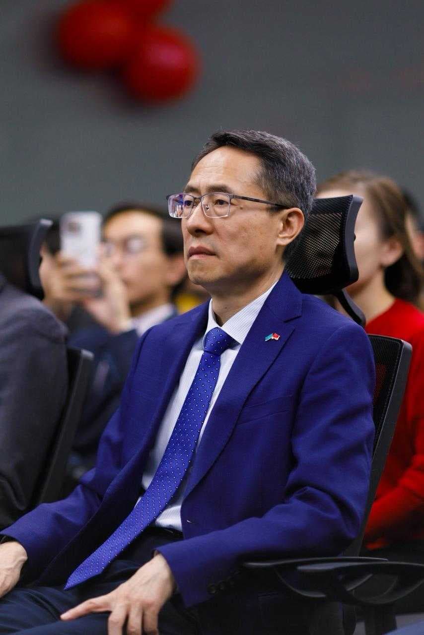 Эхо Шелкового пути: Дружба на кончике кисти — 9