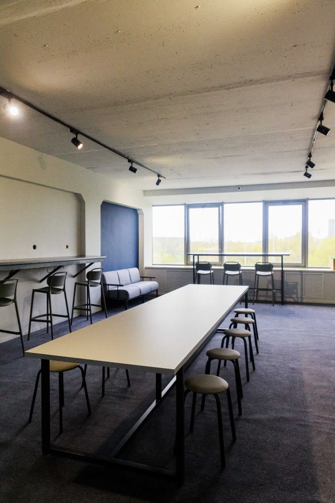 AIU Coworking: Пространство, где рождаются идеи — 3