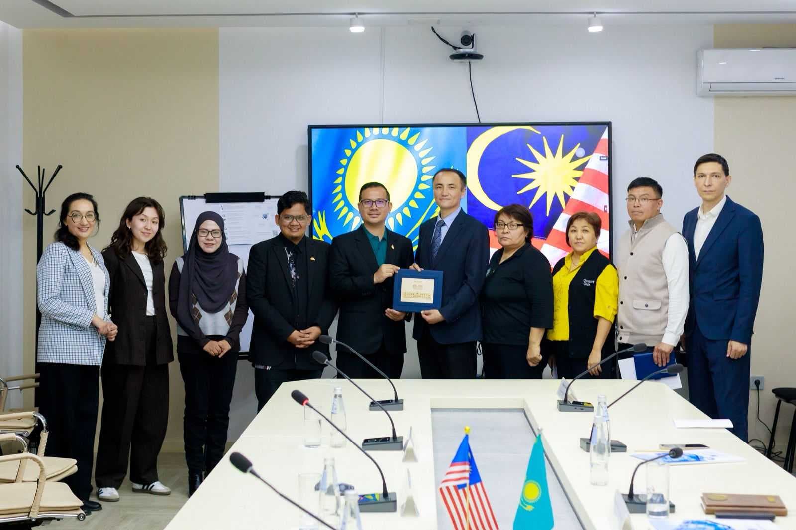 Итоги стратегического визита делегации Sultan Idris Education University — 6