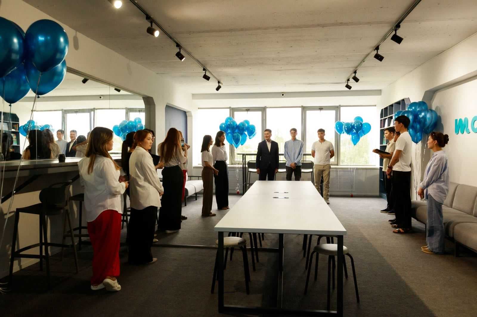 В университете состоялось торжественное открытие нового коворкинг-пространства — 4