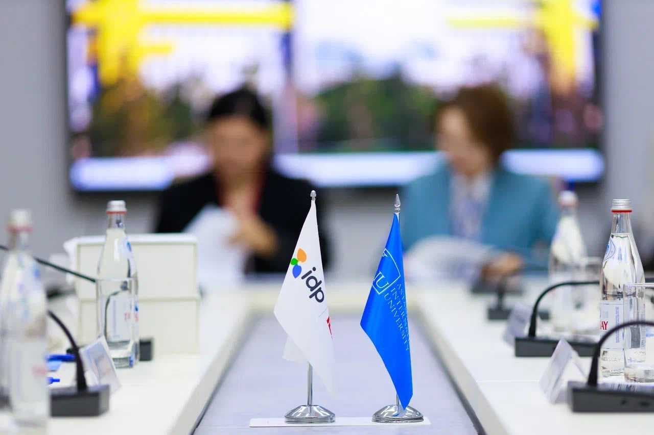 AIU мен IDP IELTS Kazakhstan ынтымақтастық туралы меморандумға қол қойды — 3