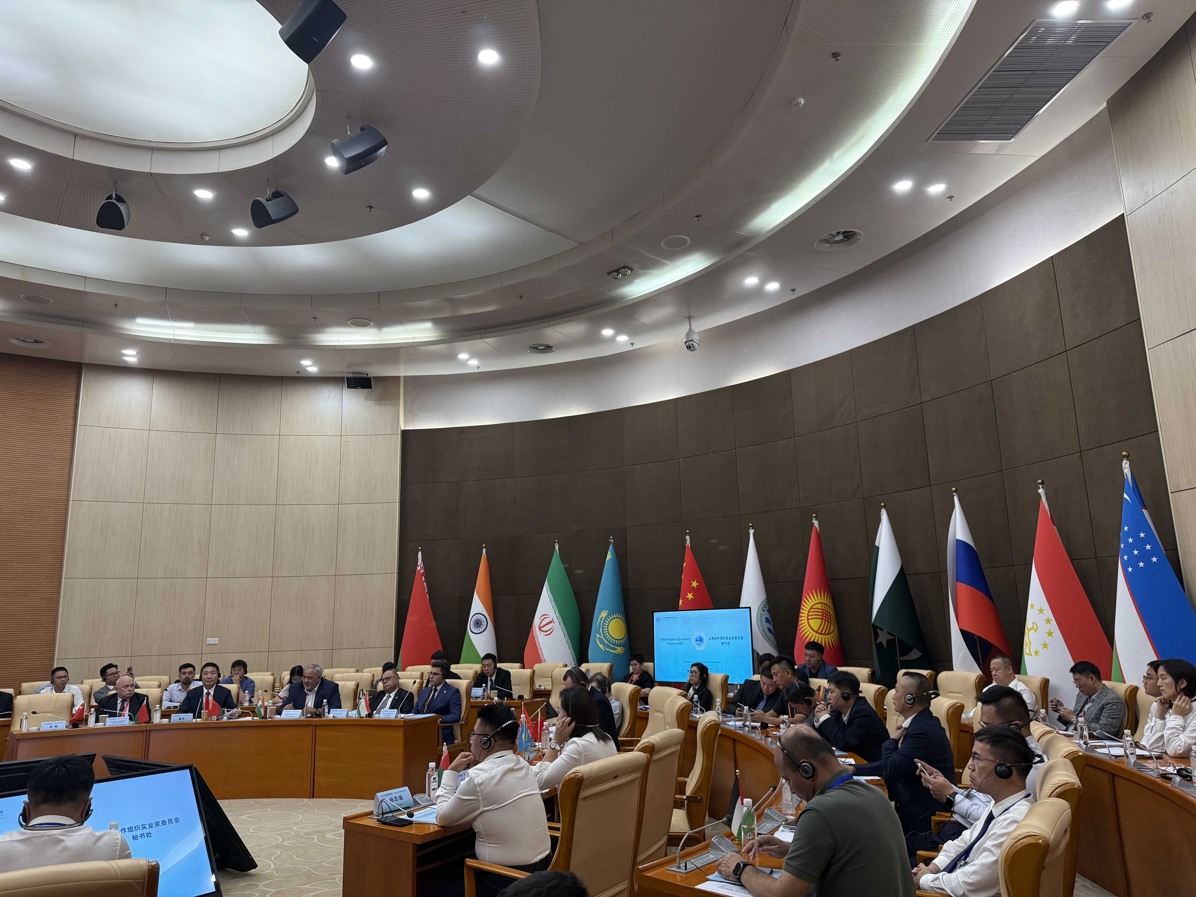 Делегация AIU приняла участие в Форуме цифровой экономики ШОС — 2026 — 2