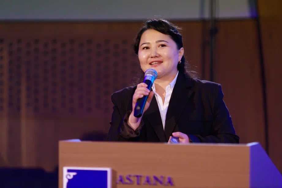 В AIU стартовал новый проект AIU TALKS — 10