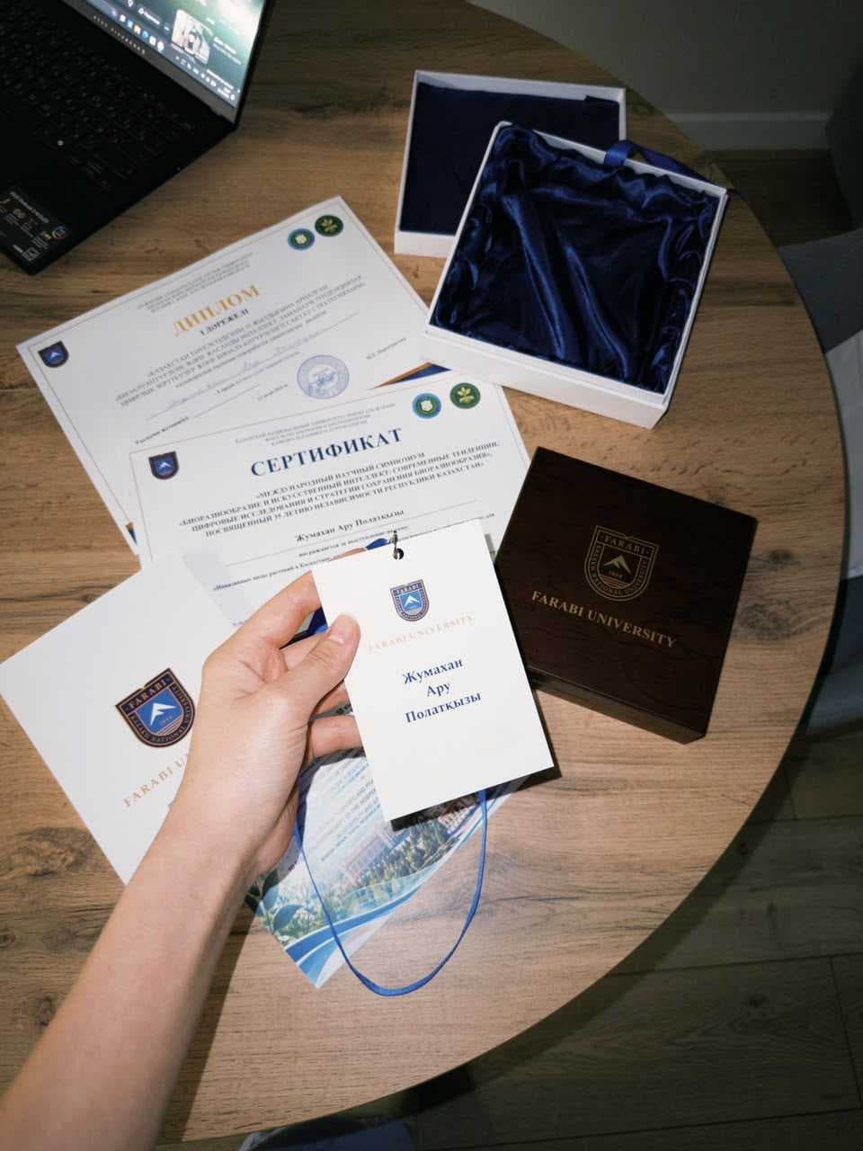 Астана халықаралық университетінің студенттері Алматыда өткен халықаралық ғылыми симпозиумда жүлделі орындарға ие болды — 3