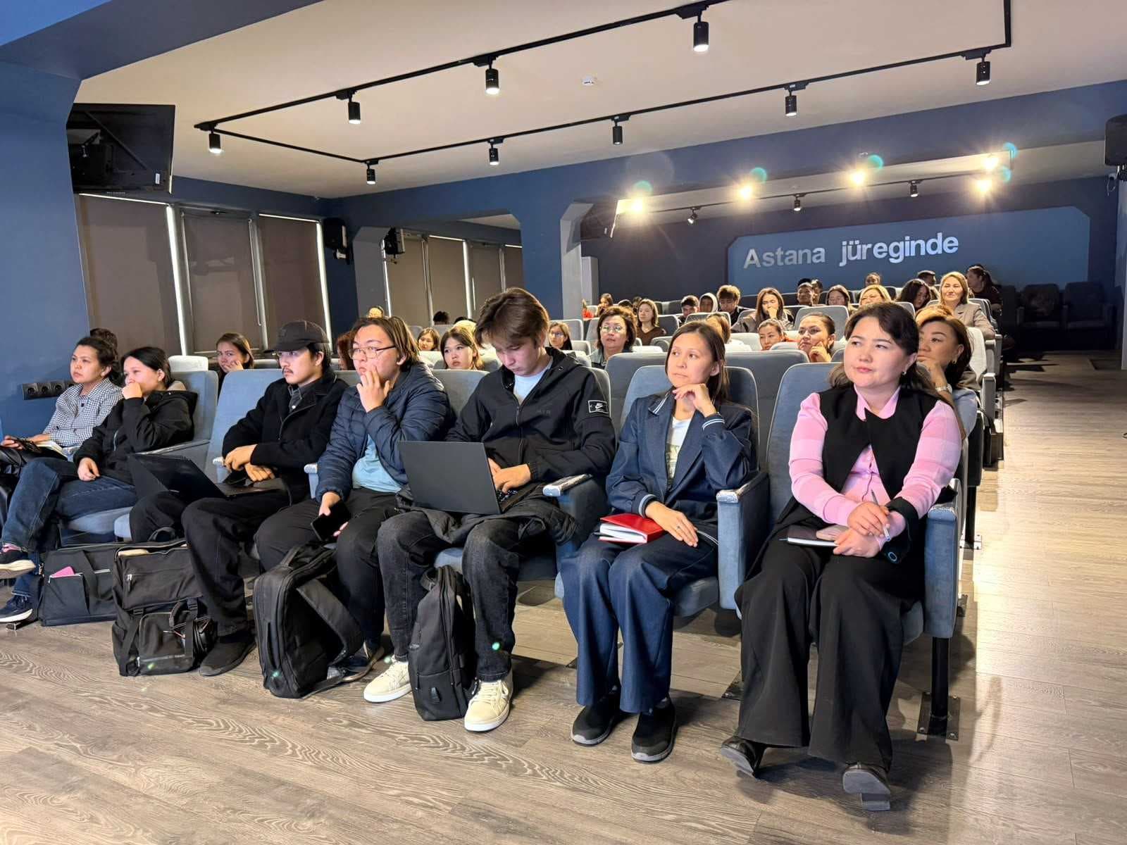 В AIU прошёл научный семинар пакистанского учёного Зулфикара Ахмада — 6