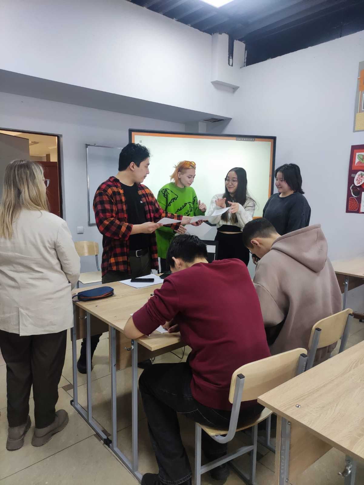 On 02/22/2024, a meeting was held with Duisenbekov University graduate Adlet, in the new format “Face Time” - “Successful graduates share their experience.” — 8