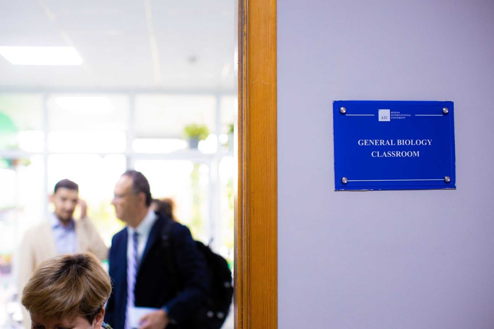 Astana International University continues to develop its network of international partnerships — 3