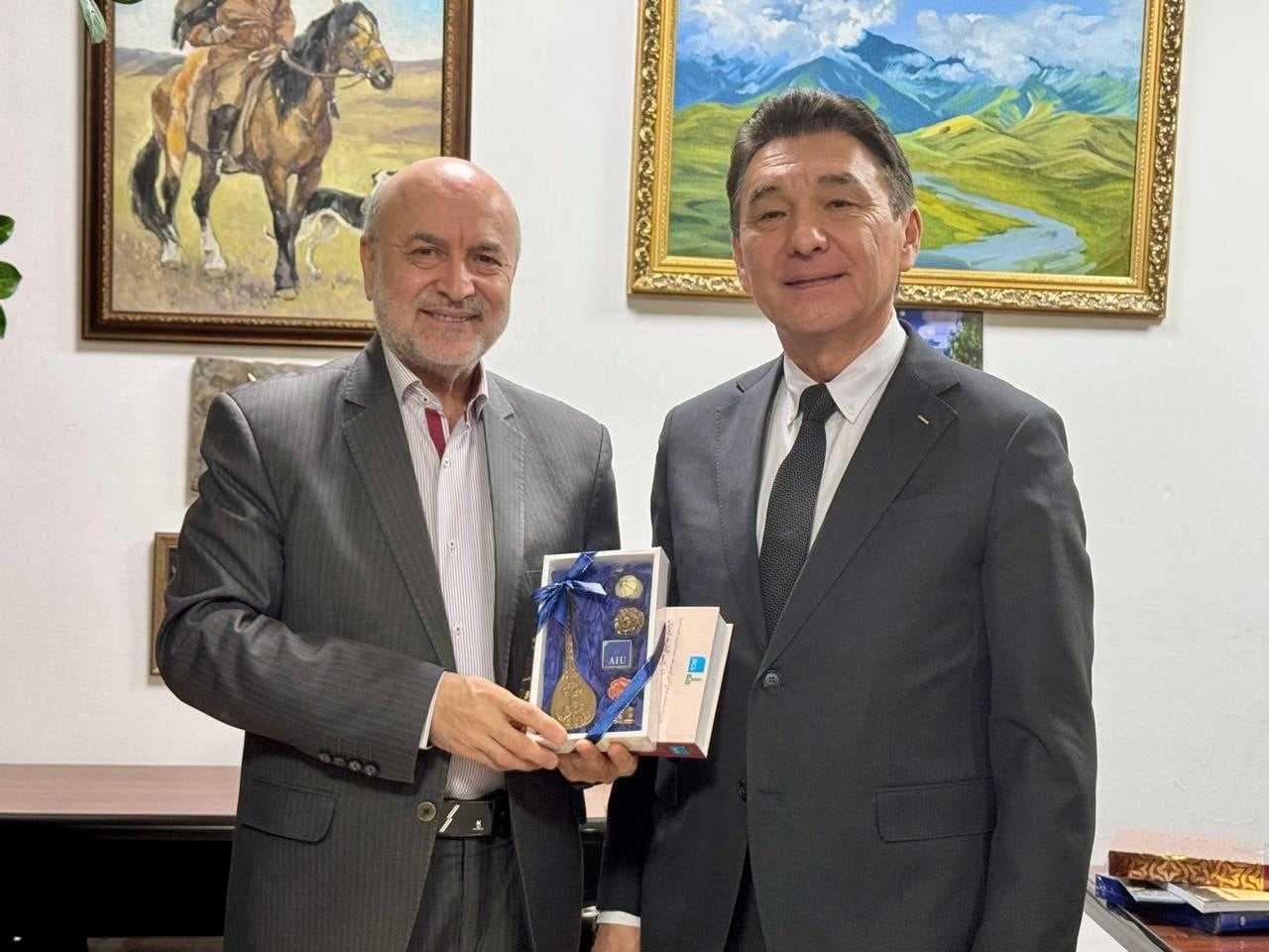 Мосты диалога: Визит иранских учёных в Astana International University — 1