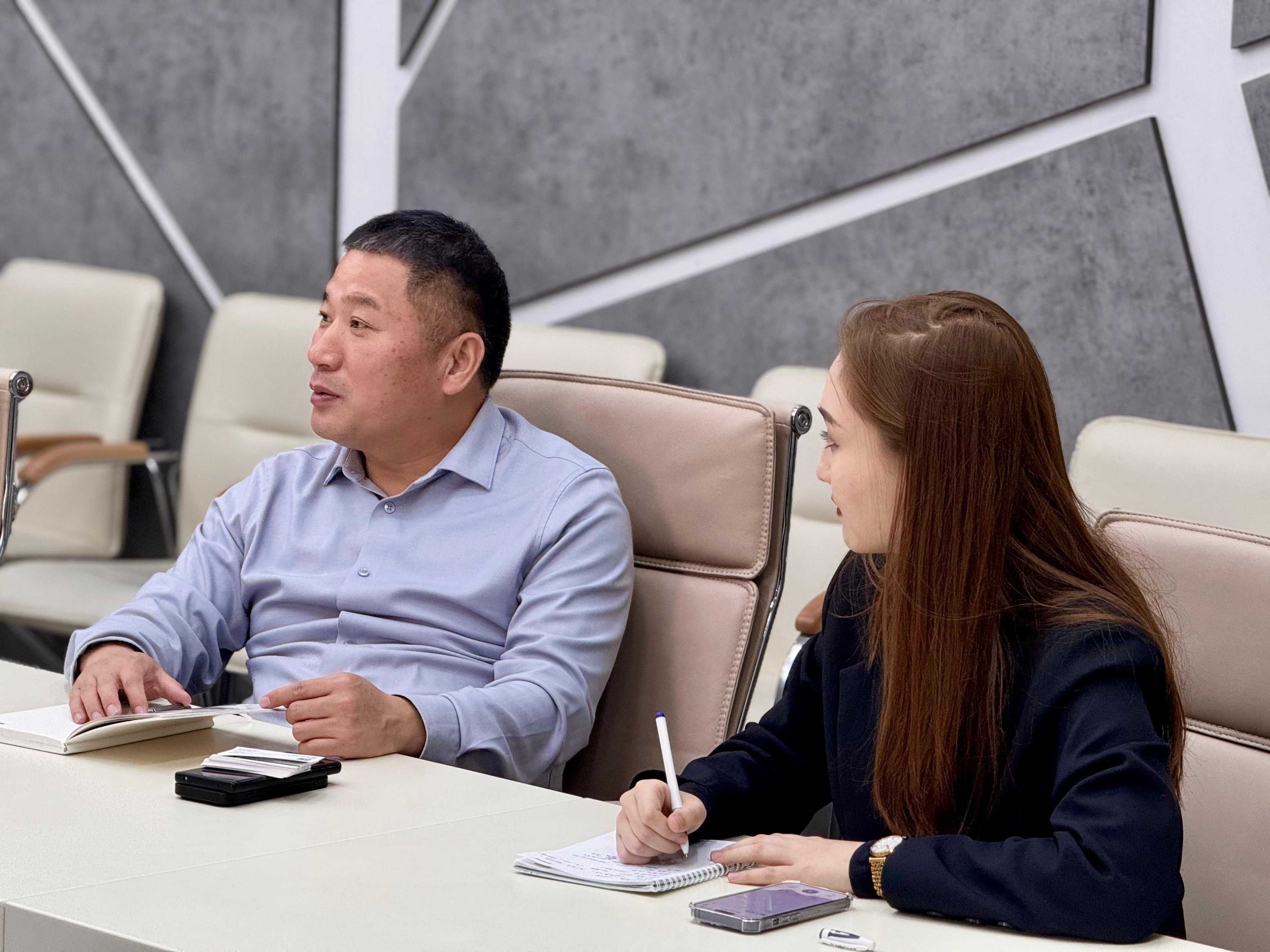 AIU is discussing the attraction of international students with Beijing Glen International Education Technology Co., Ltd — 3