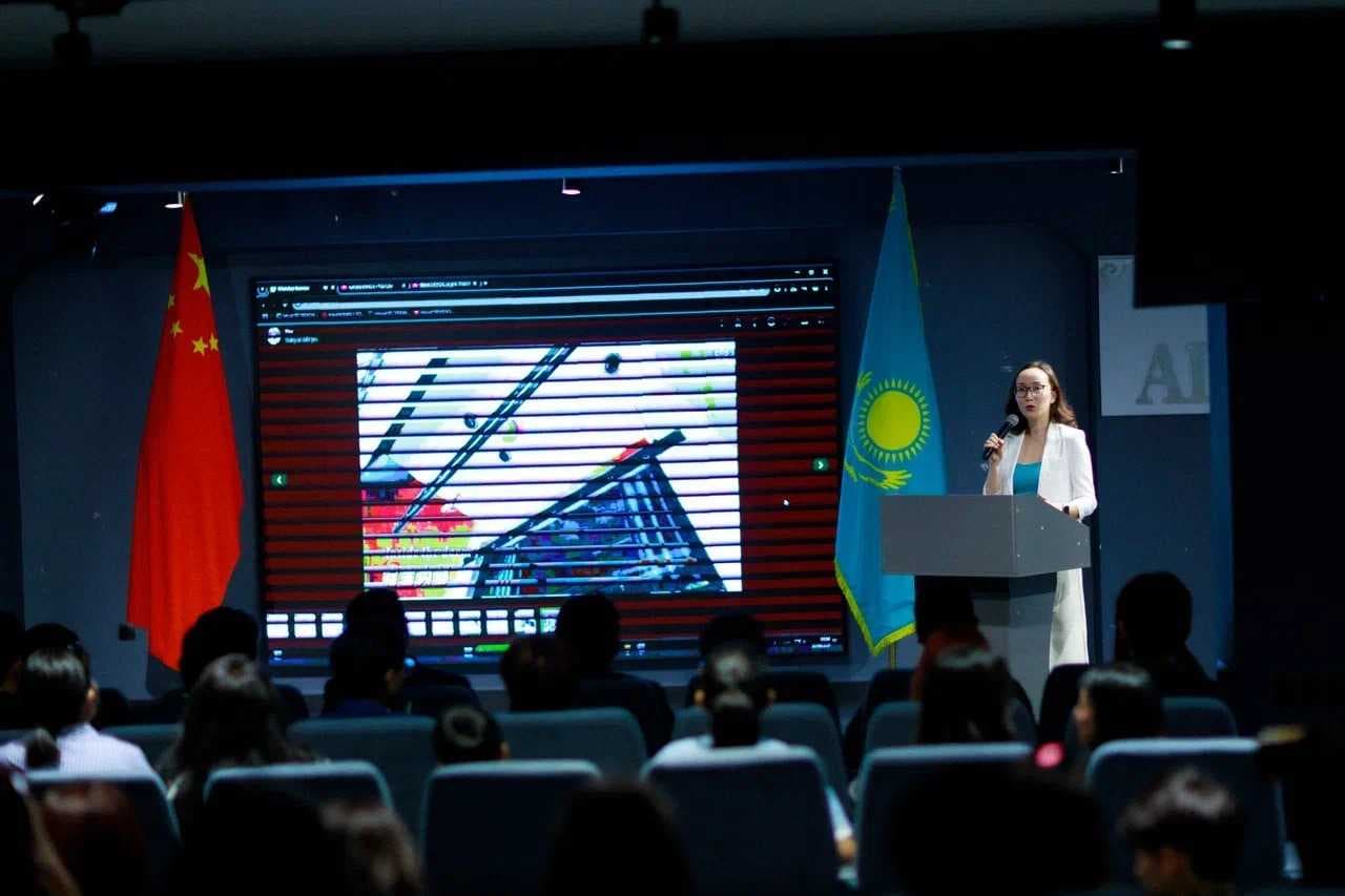 First Graduation of the Foundation Program at BLCU Kazakhstan: A New Stage in Educational Cooperation Between Kazakhstan and China — 4