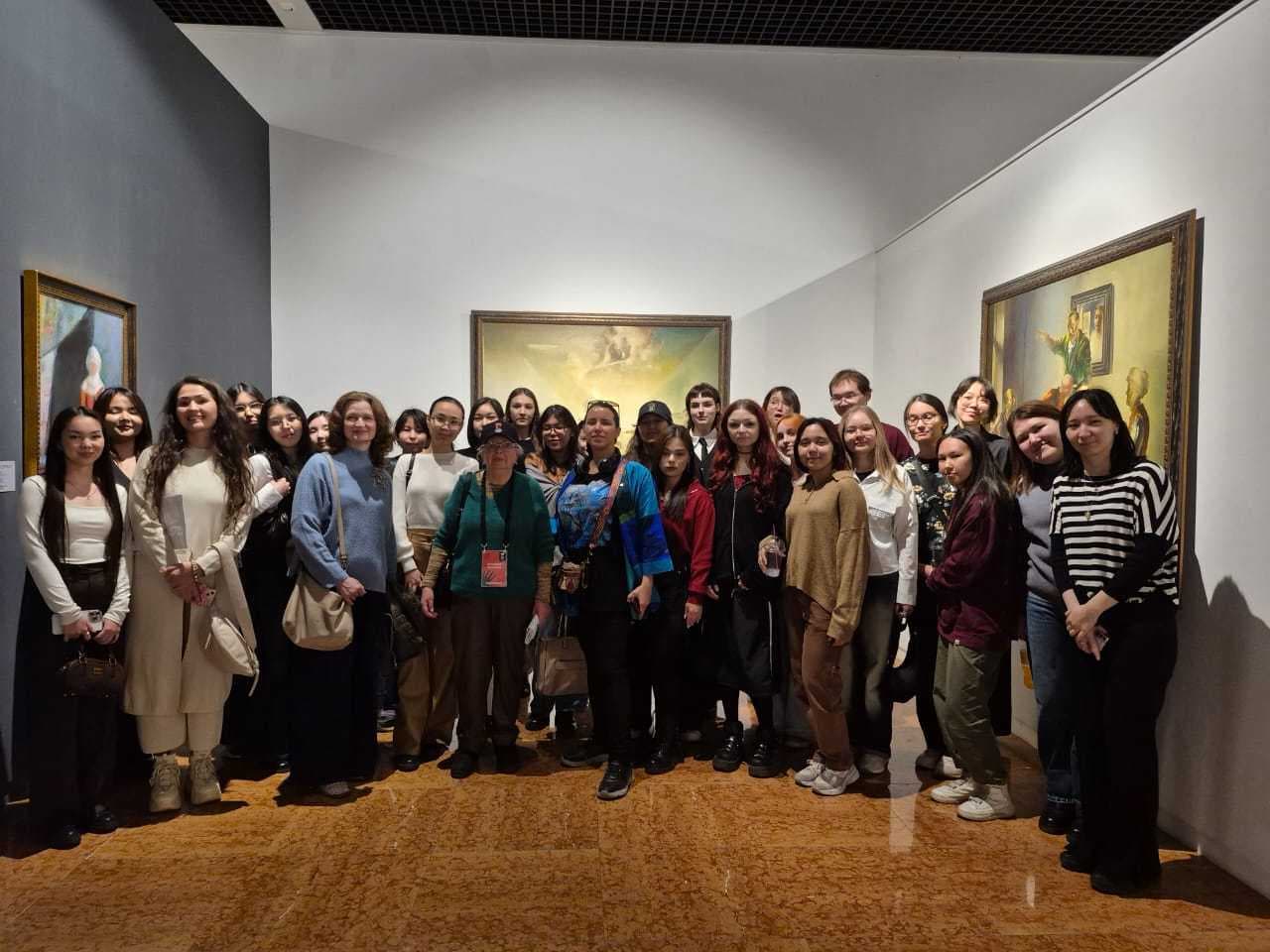 AIU students participate in the "Urban Nomads" symposium, which combines art — 4