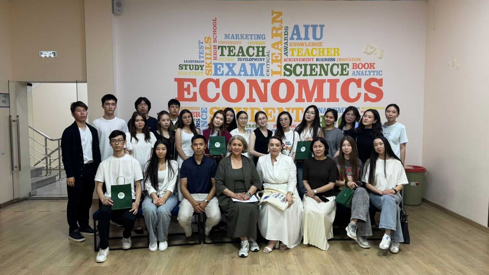 MARKETING STUDENTS PRESENTED THEIR VISION FOR SOLVING SOCIAL ISSUES