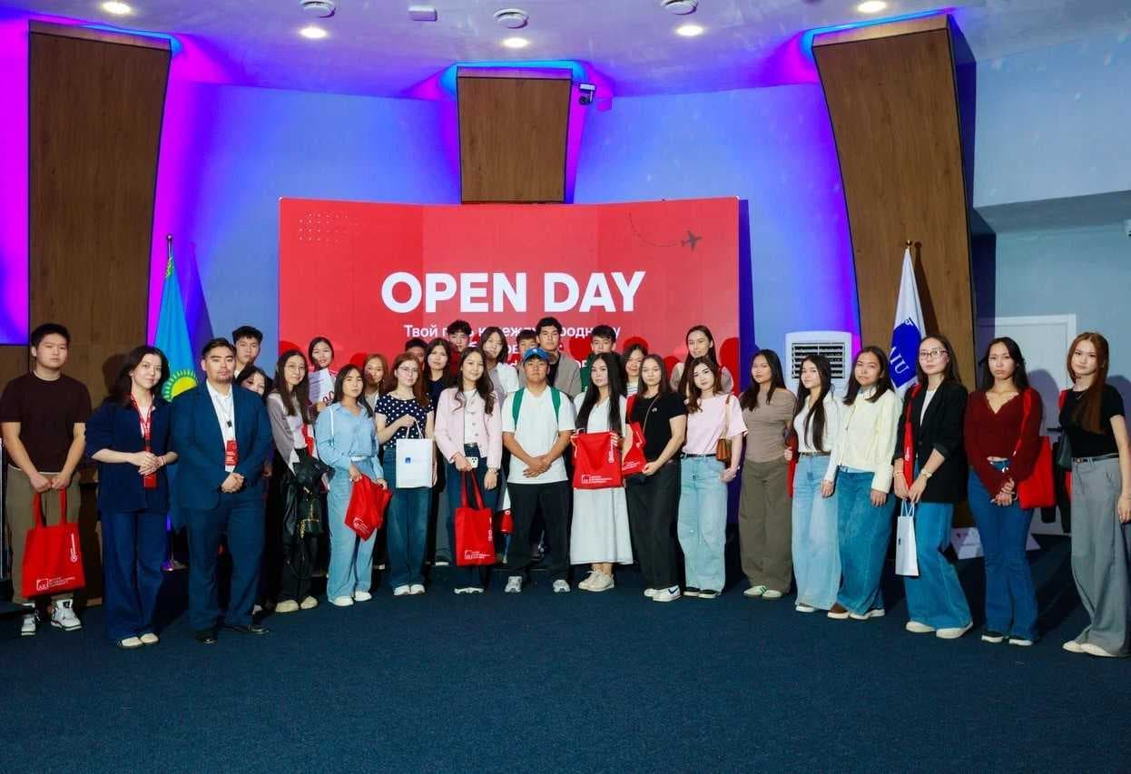 В AIU прошел День открытых дверей на тему «Путь к международному образованию: AIU, INTO Foundation, IDP IELTS» — 13